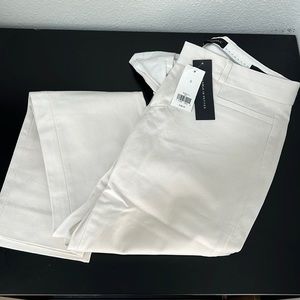 Banana Republic Sloan off white 0